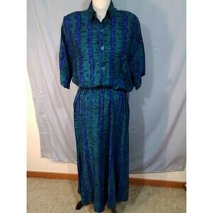 California Krush ; Blue and green skirt and blouse  set.